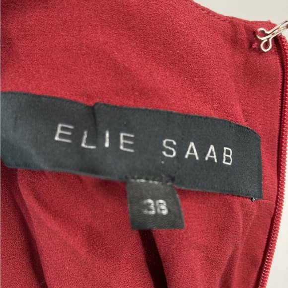 Elie Saab Red Silk gown - Picture 3 of 3